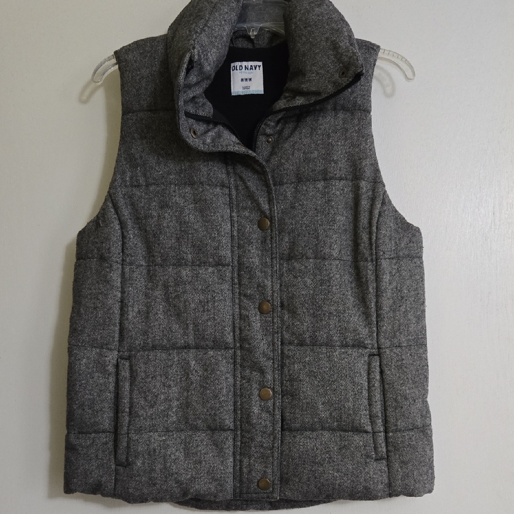 Fleece lined, warm grey puffer vest, Old Navy